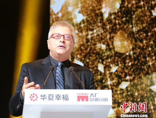 8գںӱʡSοhӰҕС(zhn)bϵӰƬˡMichael Uslan^bcЇĹ¡ z