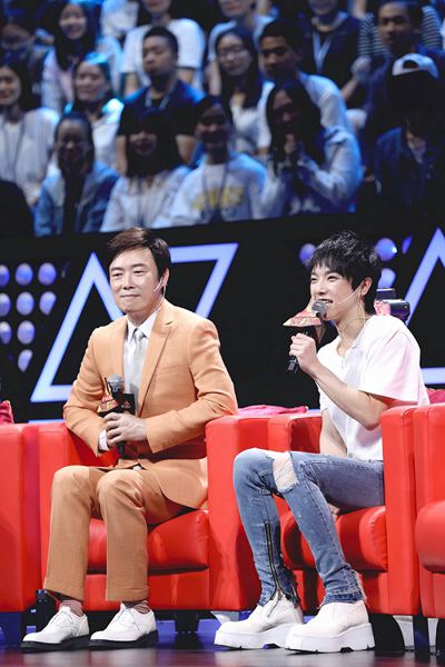 華晨宇遭遇選人尷尬 費玉清蟬聯(lián)“打醬油”