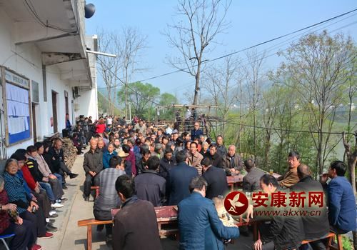 1ţǴĴί(hu)fxeF(xin)(chng)ڲ5׌30LcBĈ(chng)eС.JPG