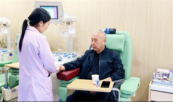 安康李軍，18年獻出“10”個自己……